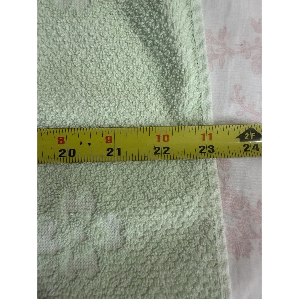VTG MCM Bath Towel Sears Monticello Green Sculpted Flowers Flower Power